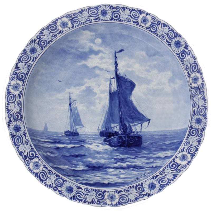 Een Delfts blauw aardewerk wandschotel